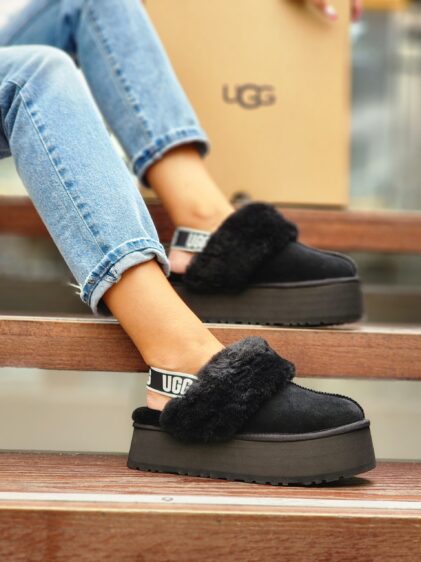 נעלי UGG FUNKETTE