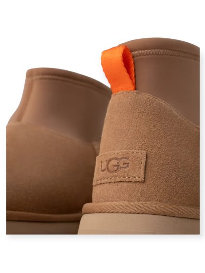 נעלי UGG CLASSIC MINI DIPPER